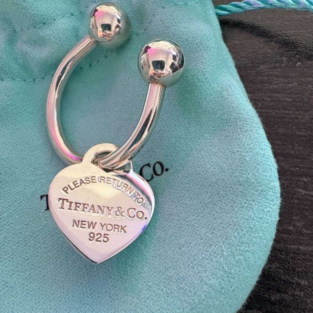 Tiffany & Co. Return to Tiffany Heart Tag Key Ring Holder